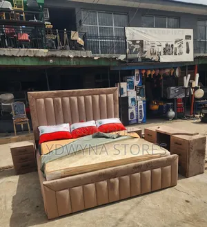Comfortable Strong Quality Upholstery Padded Complete Set of Bedframe