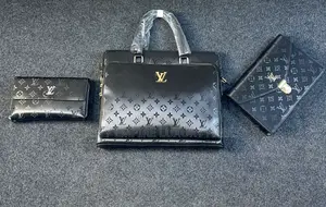 High Quality Luxury Louis Vuitton Set of Laptop Bags