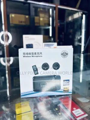 Q8 3 in 1 Wireless Microphone for Phones and Cameras