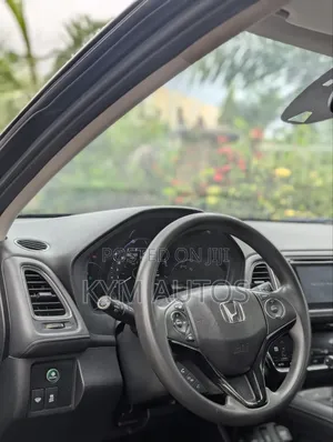 Honda HR-V 4dr SUV (1.5L 4cyl CVT) 2016 Black