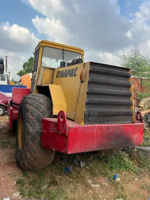 13 Tons Dynapac Compactor Vibrator Roller (Ca 30d) - Company Use