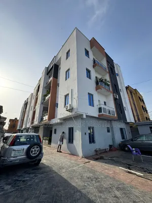 Furnished 3bdrm Apartment in Bode Thomas for sale