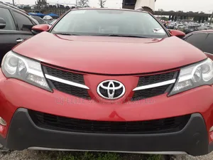 Toyota RAV4 Limited 4dr SUV (2.5L 4cyl 6A) 2015 Red