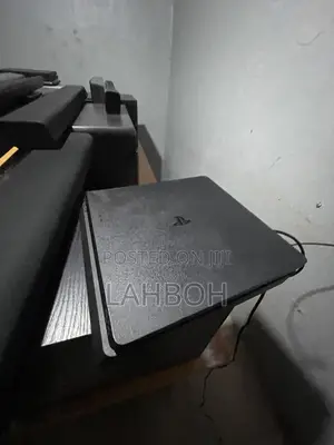 Neatly Used Ps4