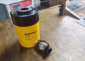 Enerpac RCH-603 (Hollow Jack)
