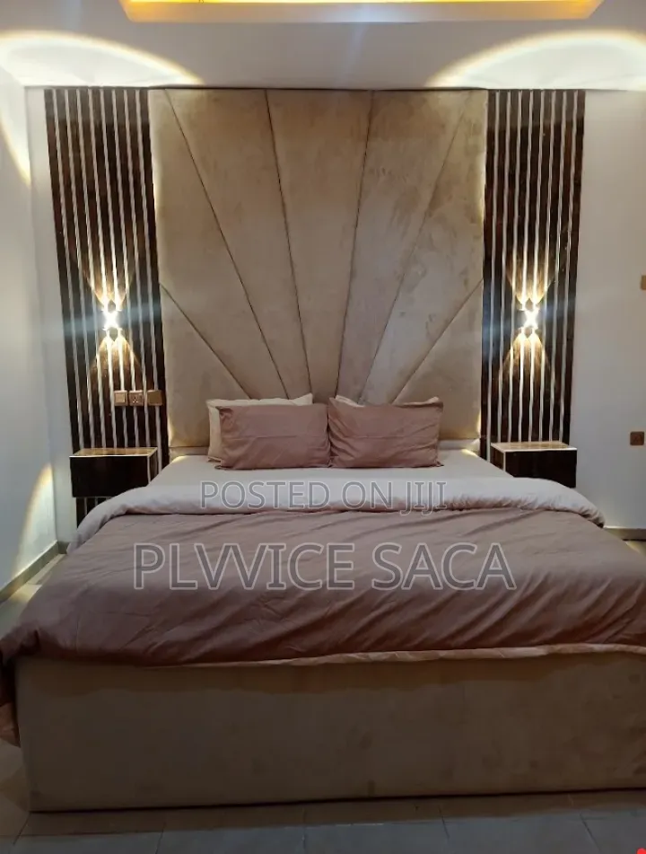 High Quality Bed