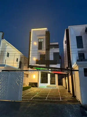 5bdrm Duplex in Orchid, Chevron for sale