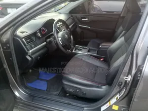 Toyota Camry 2016 Gray