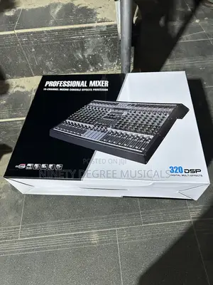 Yamaha 16 Channel Mixer