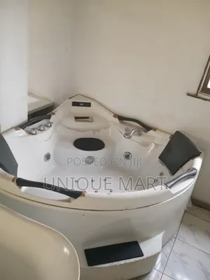 High Quality Double Round Shaped Jacuzzi