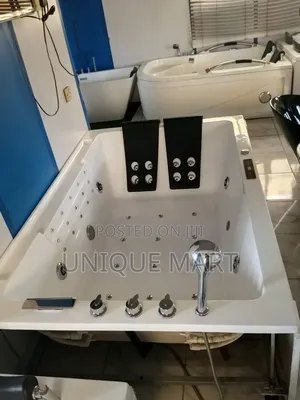 High Quality Rectangular Shaped Jacuzzi for Couples