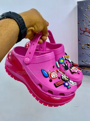 Mega Crush Crocs