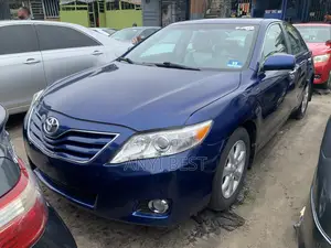 Toyota Camry 2010 Blue