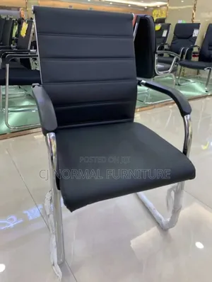 Simple Visitors Office Chair