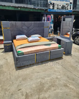 Standard Strong Quality Complete Set of 6by6 Upholstery Padded Bedfram
