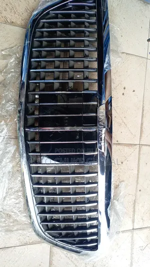 Front Grille W222 Maybach