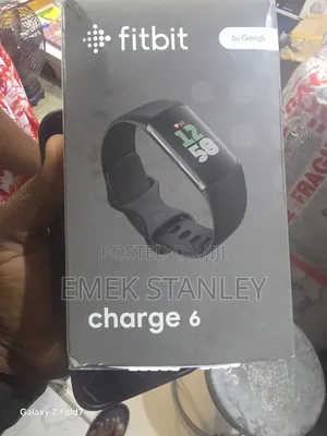 Fitbit Charge 6