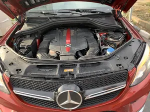 Mercedes-Benz GLE-Class 2016 Red