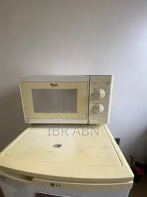 Used Whirlpool Microwave