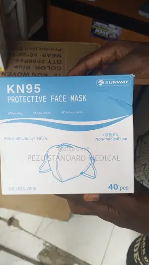 Kn95 Premium Face Mask