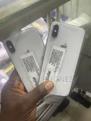 Apple iPhone X 64 GB White