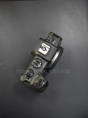 Canon Eos Rp (Body Only )