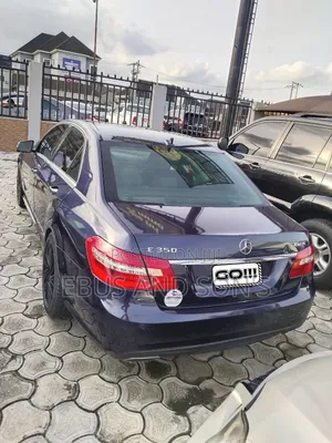 Mercedes-Benz E350 2012 Blue