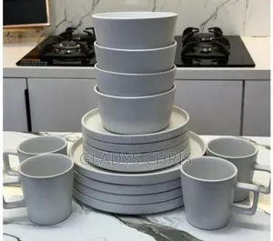16 Pics Dinner Set