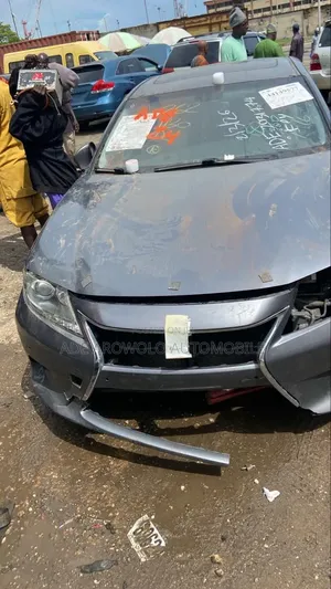 Lexus ES 2013 Gray