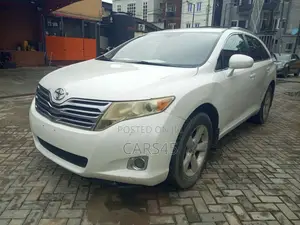 Toyota Venza 2009 White