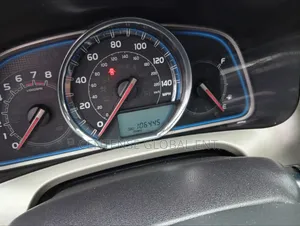 Toyota RAV4 Limited 4dr SUV (2.5L 4cyl 6A) 2014 Orange