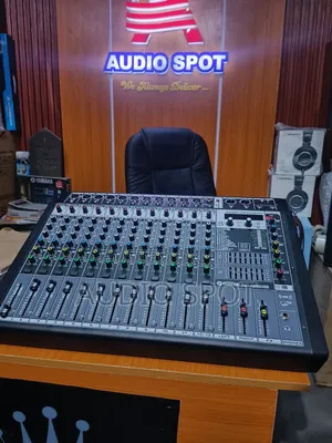 Yamaha PMX-1208d Usb Powered Mixer (12 Channels Mixer)