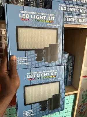 Professional Led 416 Light