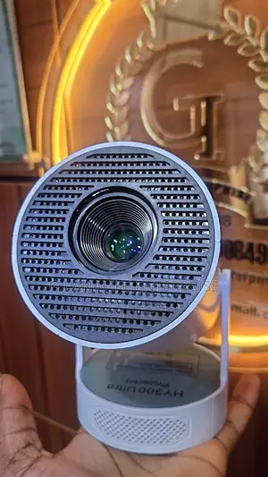 Hy300 Ultra Mini Projector