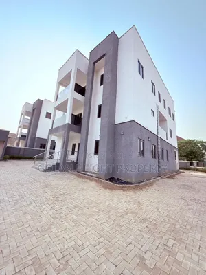5bdrm Duplex in Mabushi for sale
