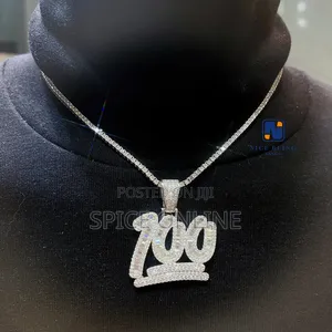 Xvip Quality VVS Moissanite Emoji Diamond Pendant on Necklace