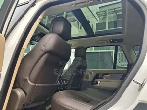 Land Rover Range Rover Vogue 2021 White