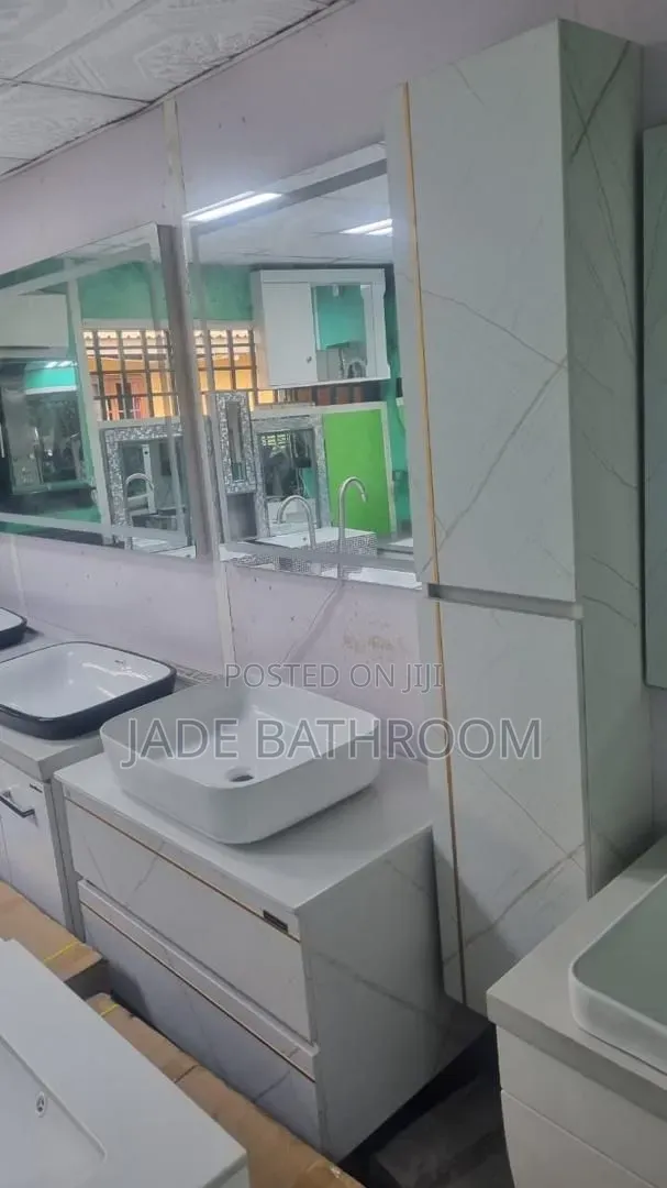 Cabinet Basin