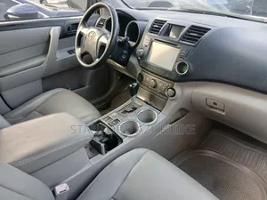 Toyota Highlander 2008 Silver
