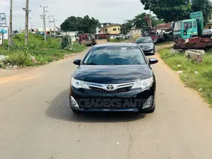 Toyota Camry XLE 4dr Sedan (2.5L 4cyl 6A) 2014 Black