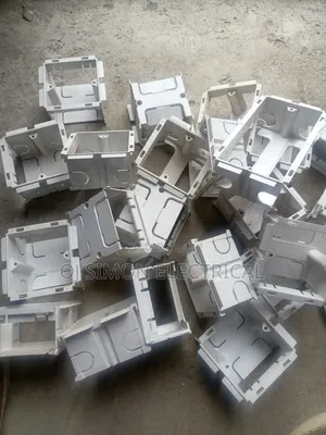 3x3 3compartment Trunking Patress