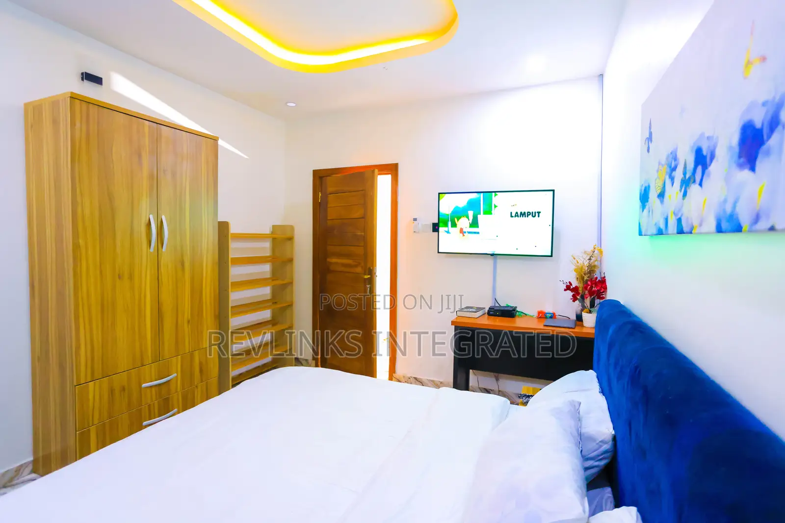 2 Bedroom Flat