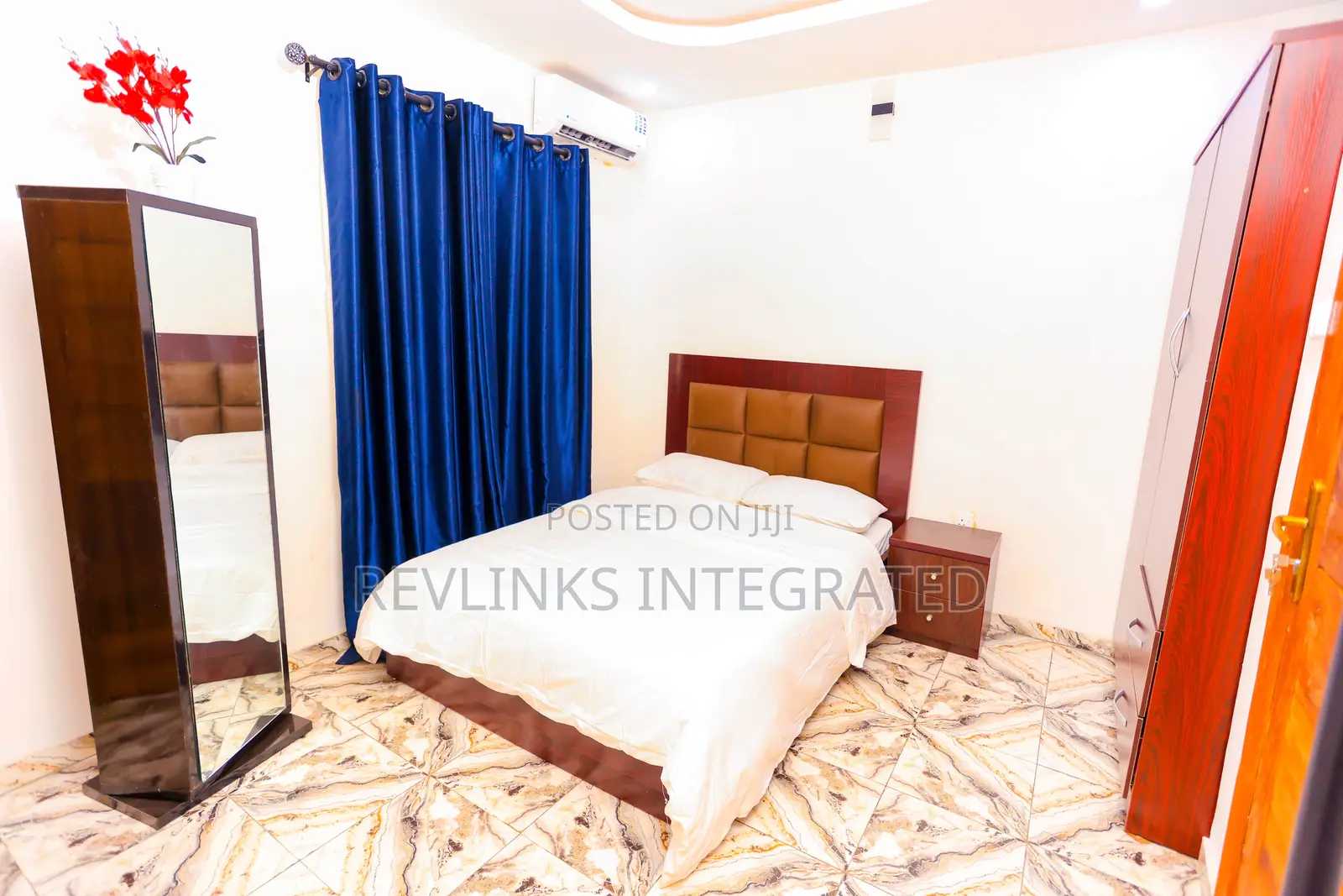 2 Bedroom Flat