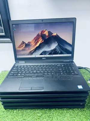 Laptop Dell Latitude 5580 8GB Intel Core i7 SSD 512GB