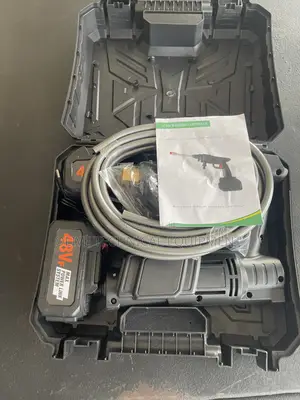 Rechargeable Pressure Washing Machine