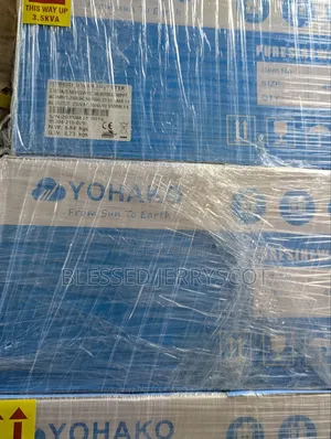 Yohako 3.5kva 24v Hybrid Solar Inverters Available in Stock.
