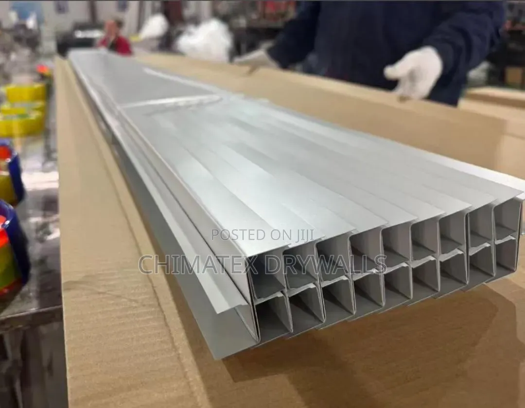 Shadow Gap 3m Length