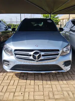 Mercedes-Benz GLC-Class 2016 Blue