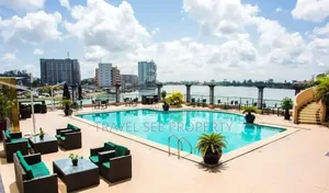 C of O 133 Rooms Water Front Hotel