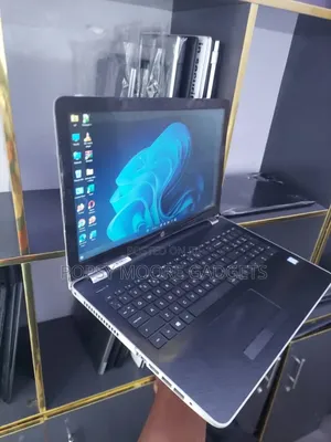 Laptop HP 250 G8 8GB Intel Core i5 SSD 128GB